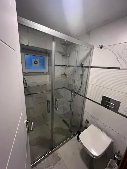 Charming Studio Apt With Fast Wifi And Ac Near Nisantasi And Taksim #101 Istanbul Apartment